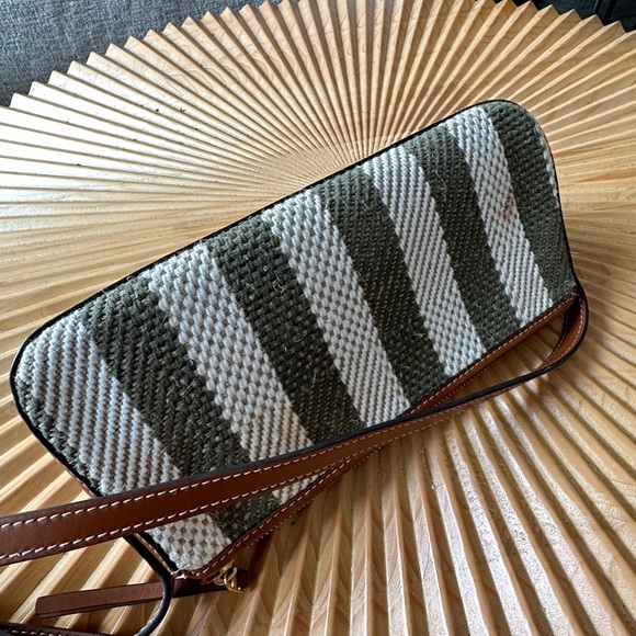 Tory Burch McGraw Stripe Wedge Shoulder Bag - Picture 4 of 6